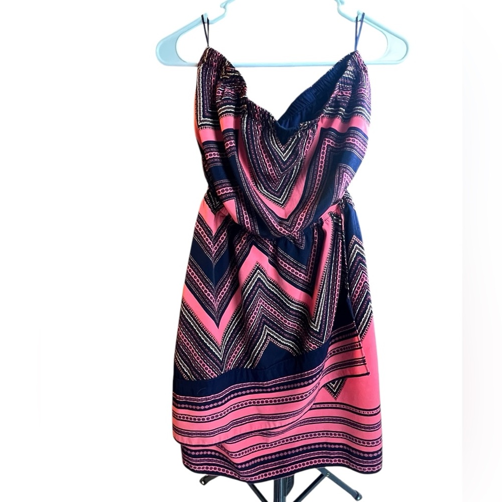 Express strapless dress size small pink paisley